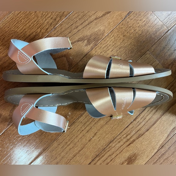 SALT WATER CLASSIC SANDAL ROSE GOLD US-11, NIB - Picture 7 of 8